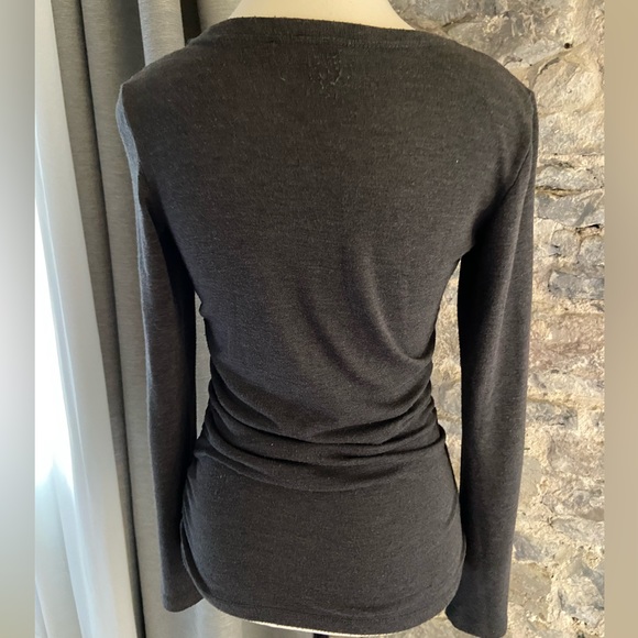 Dark grey/gray fitted Iris Setlakwe sweater - Picture 3 of 5